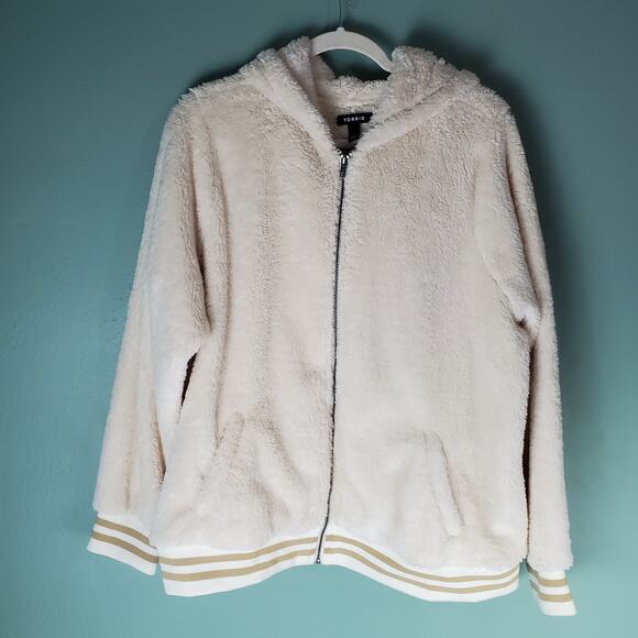 Torrid Womens Ivory Faux Fur Bomber Jacket Size 2 - Picture 1 of 5